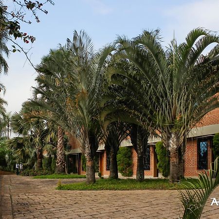 איטאטיבה Hotel Villa D'Angelo מראה חיצוני תמונה